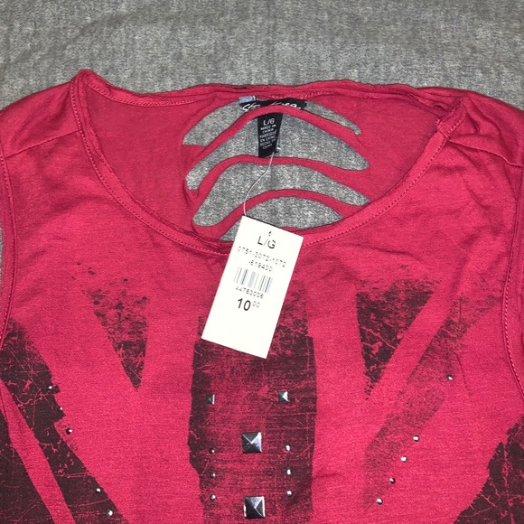 Tank top with open back - Picture 2 of 3